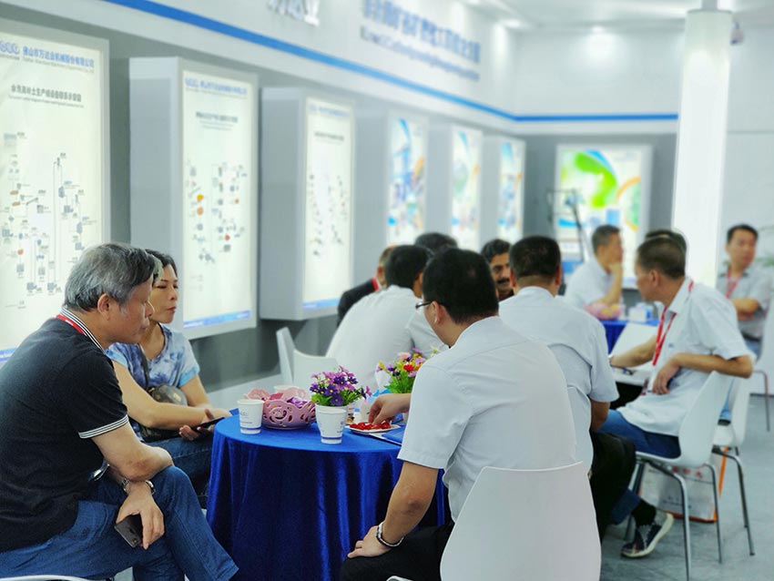 午夜福利视频免费观看携系列新品精彩亮相第33届广州陶瓷工业展